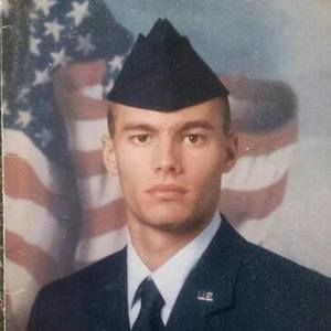 Meet your Posher, Justin